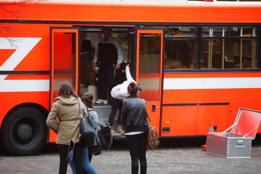 Reizgas gesprueht Schule Koeln Chorweiler Merienstr P21.JPG